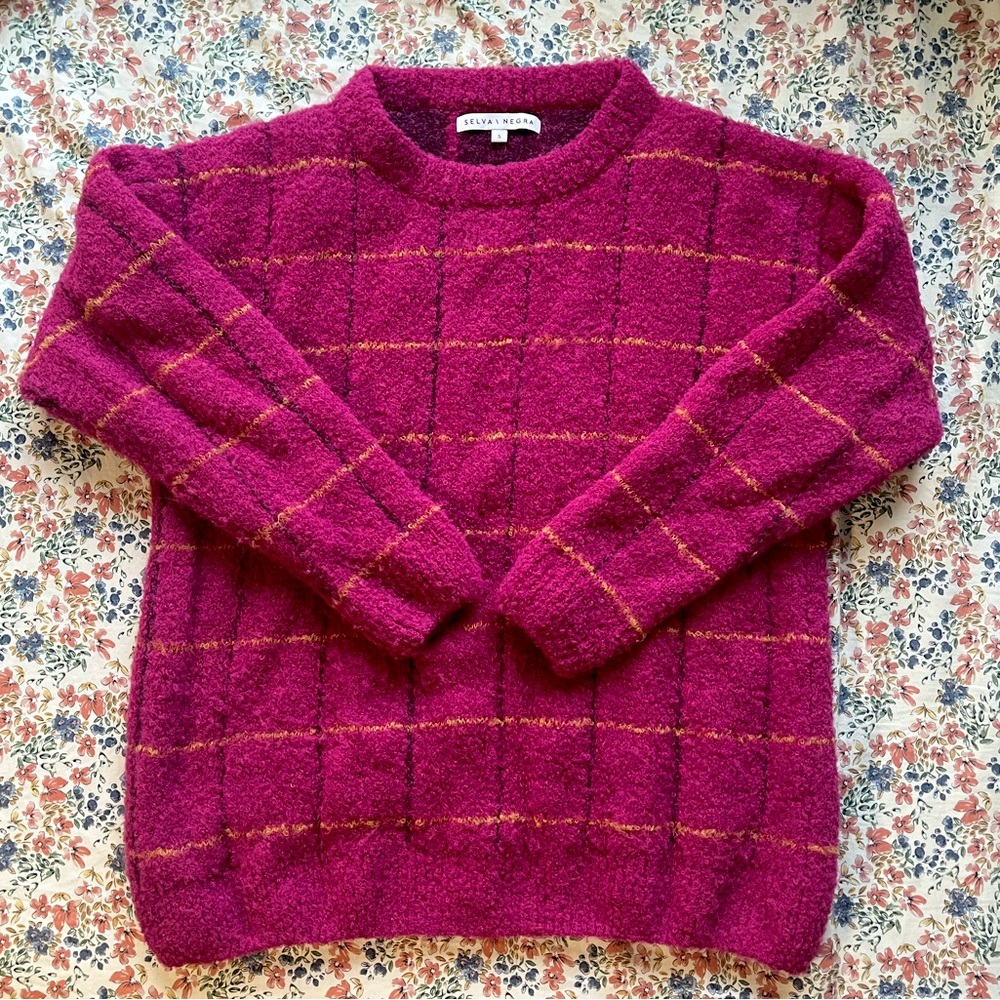 Peruvian knit pink sweater